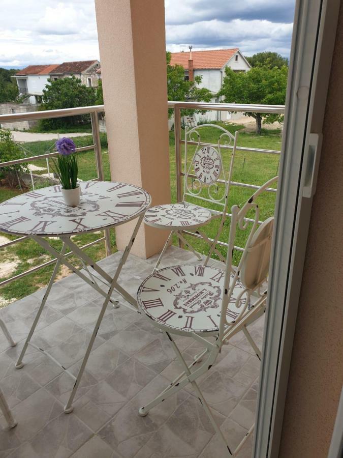 Apartments Nella Zadar Exterior photo